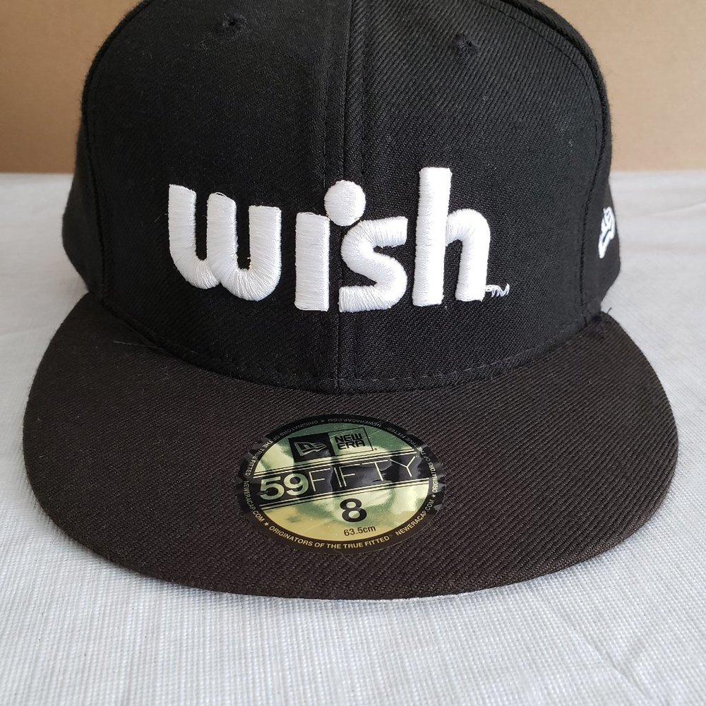 NEW ERA fitted hat SIZE 8